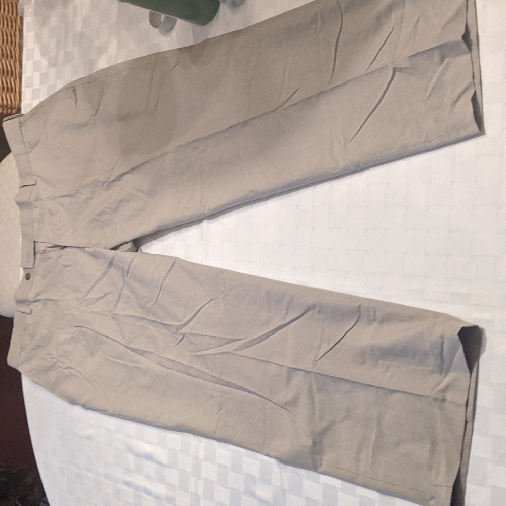 Louis Raphael Cream Pinstripe Slacks 40x30
